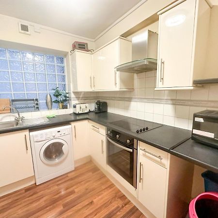 Eversholt Flats Apartment London Bagian luar foto