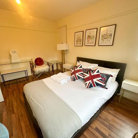 Eversholt Flats Apartment London Bagian luar foto